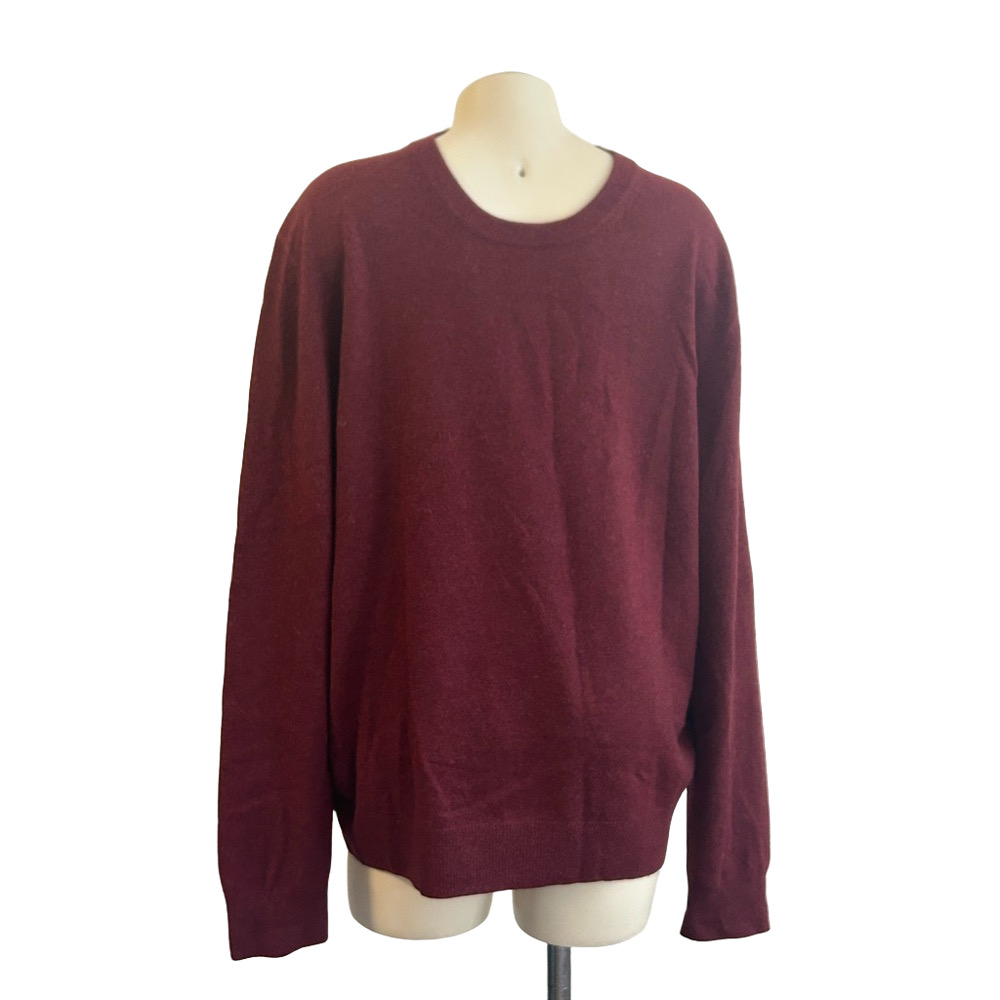 Bloomingdale's burgundy Crewneck Sweater Classic Knit Large